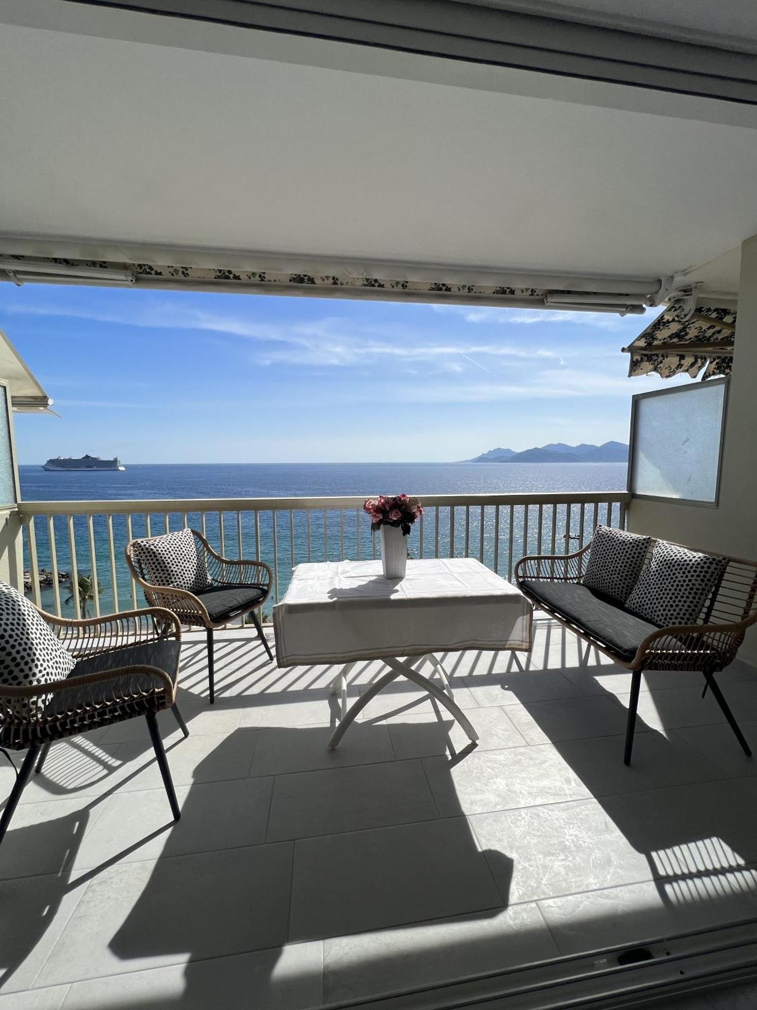 Sea View Bellamare Next Palais Festival Кан Екстериор снимка